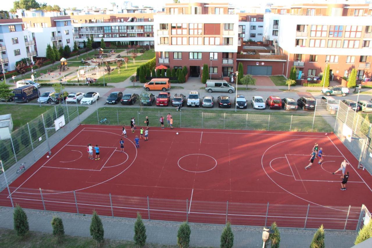 Apartament Jantar Z Ogrodem Kołobrzeg Eksteriør billede