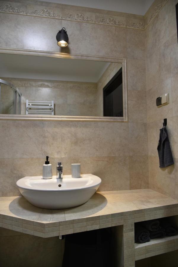 Apartament Jantar Z Ogrodem Kołobrzeg Eksteriør billede